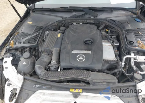 2016 Mercedes-Benz C 300 4Matic/Luxury 4Matic/Sport 4Matic из США, поврежденный, VIN 55SWF4KB2GU099431